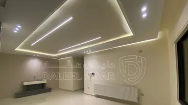 شقة في عمان - الجبيهة - 100,000 دأ - صورة NaN
